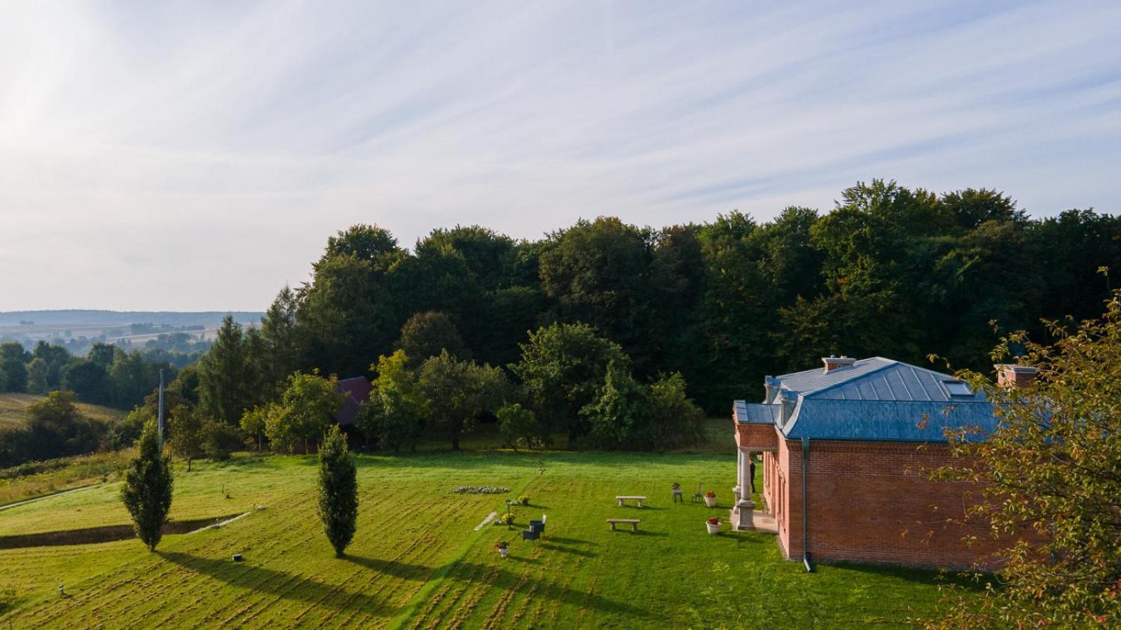 Dworek Atrium Tomaszów Lubelski Eksteriør bilde